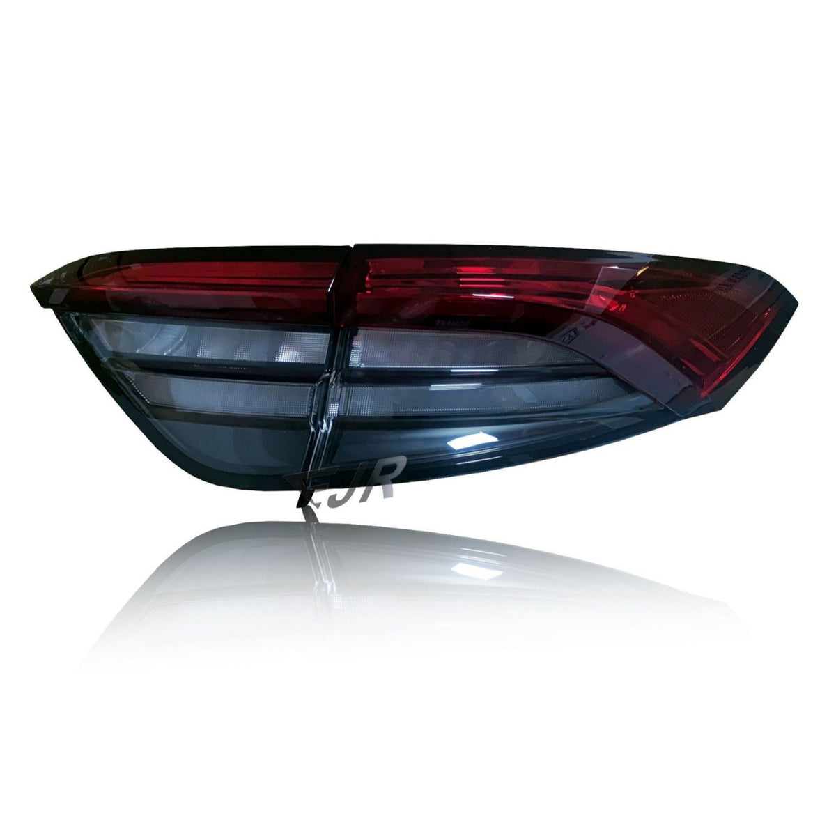 Maserati Levante M161 rear LED lamp detail