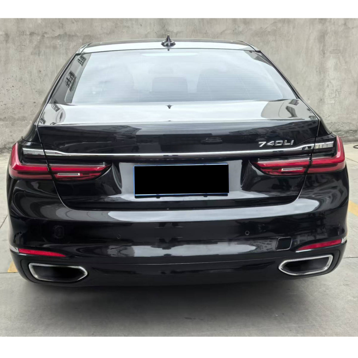 BMW 7 Series G11 G12 LED brake tail light detail