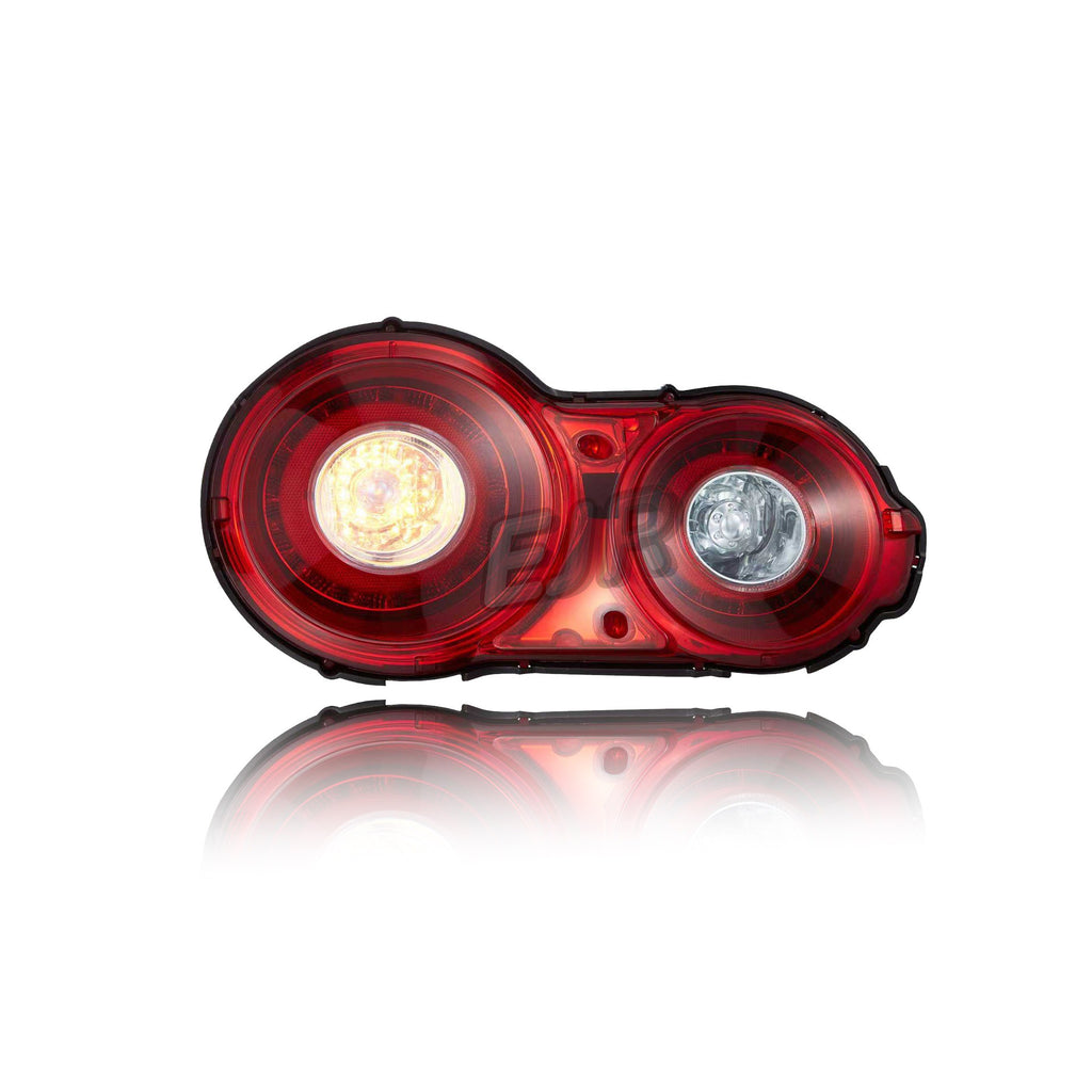 Nissan GT-R 2007-2018 rear LED lamp assembly detail