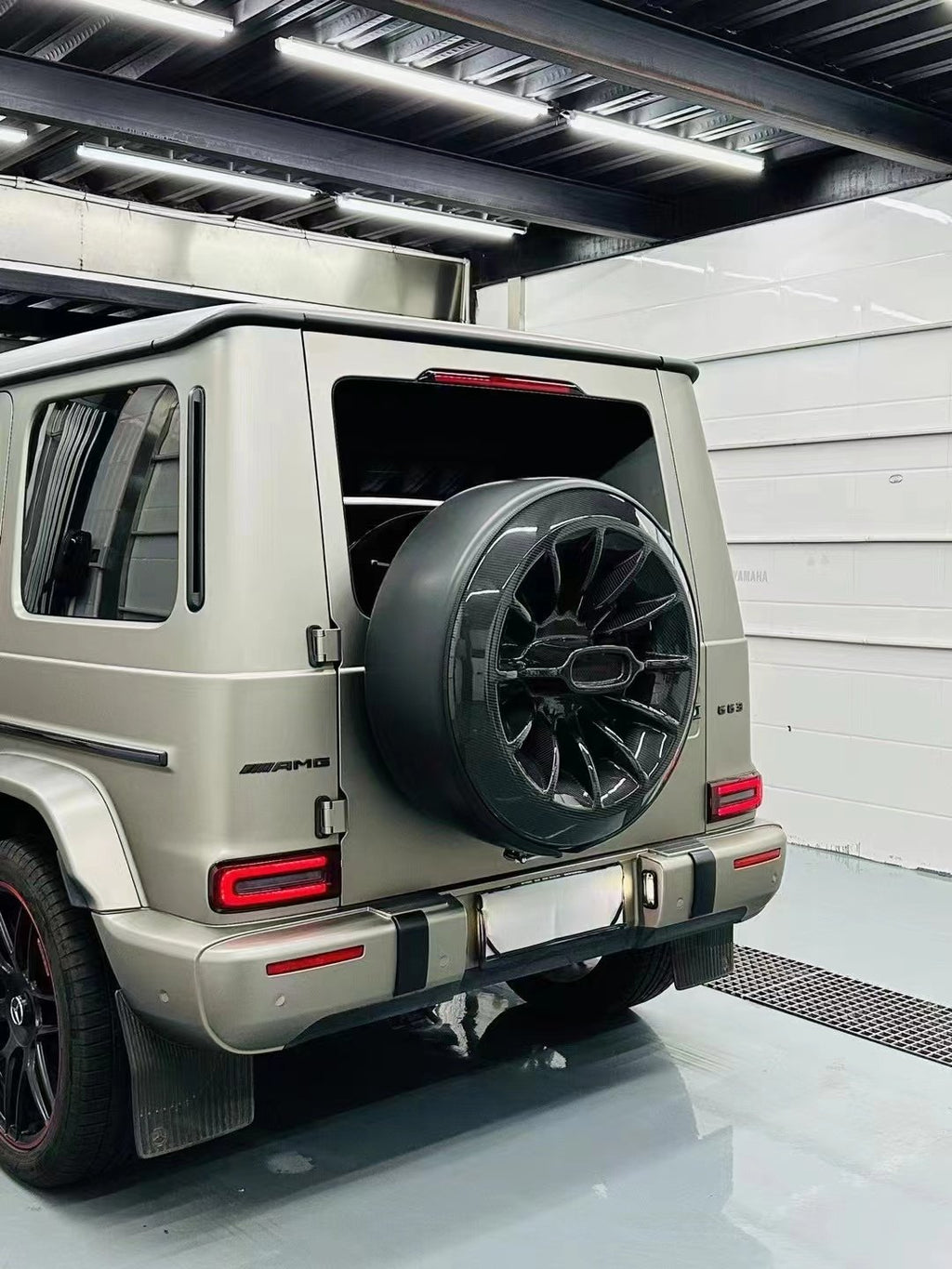 Mercedes G-Class carbon fiber spare tire cover weave detail