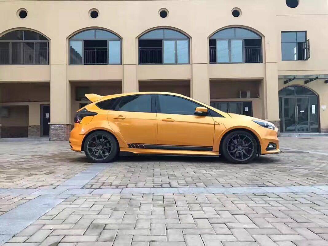 Ford Focus ST RS 2012-2018 widebody 10-piece fender flare kit