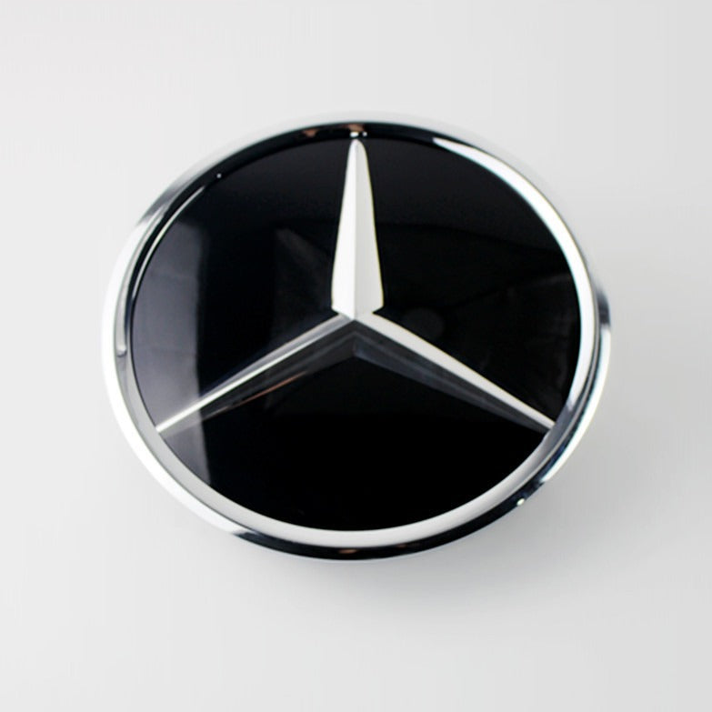 Mercedes-Benz grille emblem black rim mirror finish detail