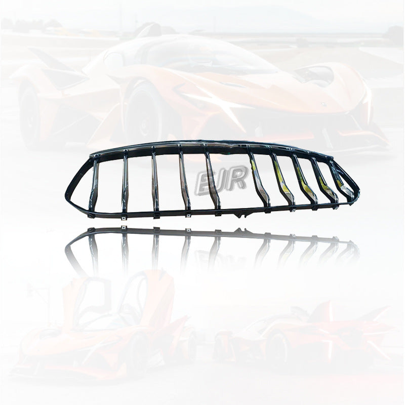 Maserati Quattroporte 673007000 grille detail