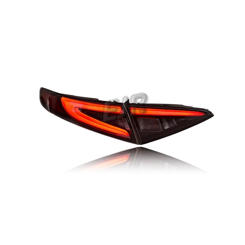 Alfa Romeo Giulia dark lens LED tail light assembly