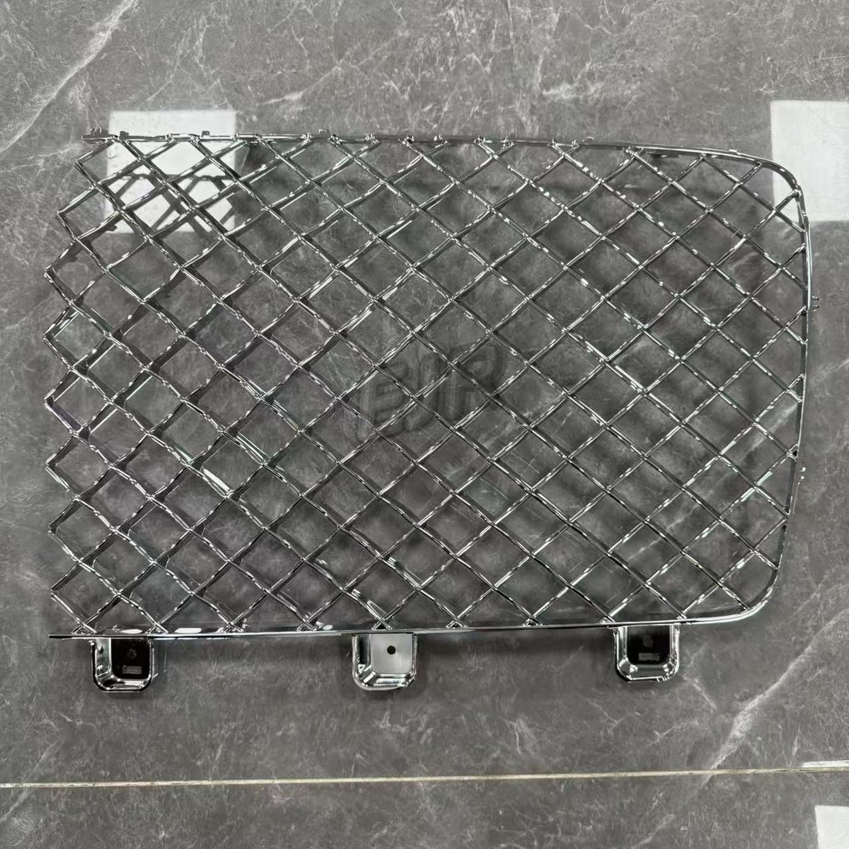 Bentley Bentayga 36A853667T radiator grille frame detail