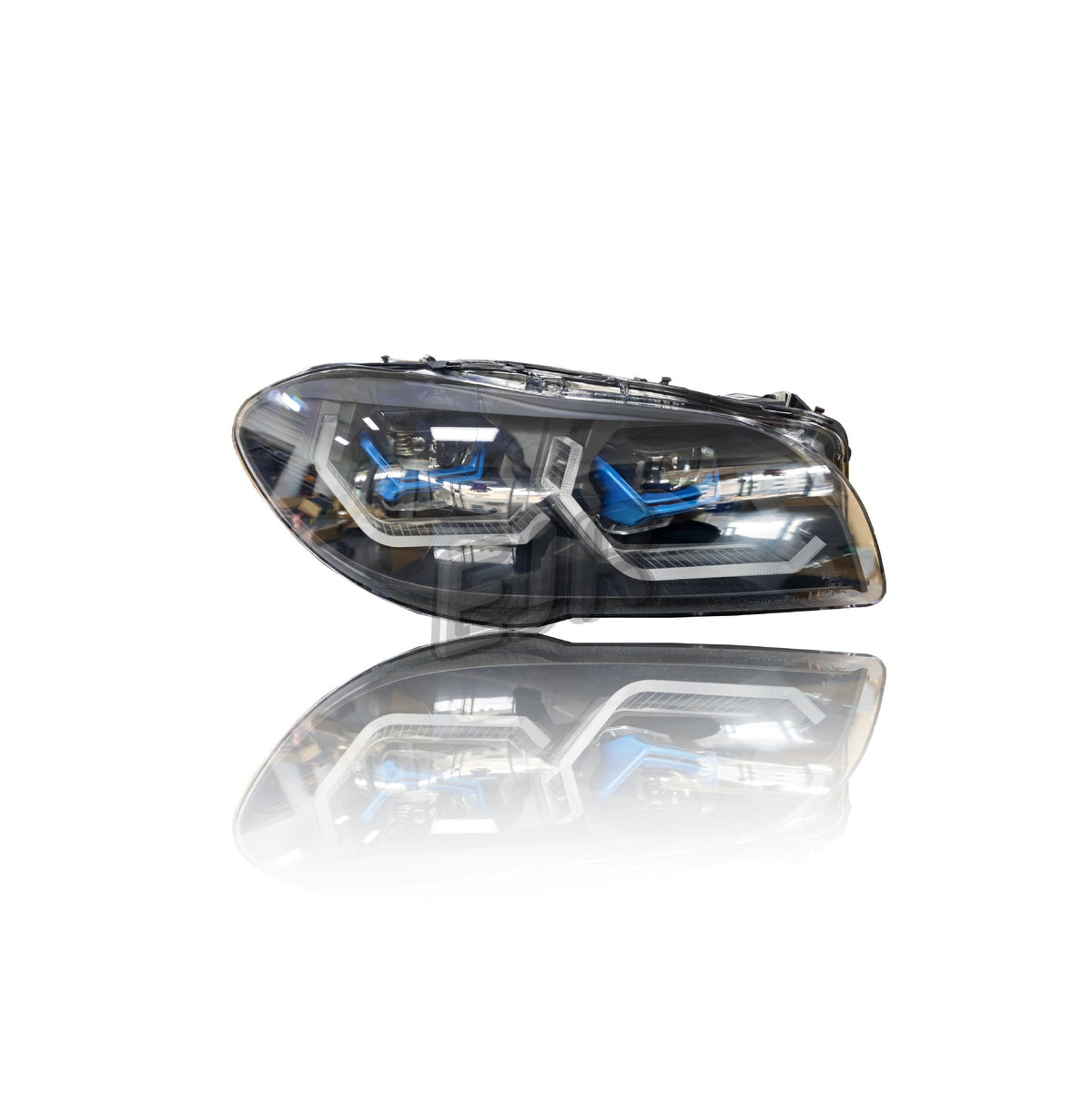BMW F10 LED headlight assembly right side detail