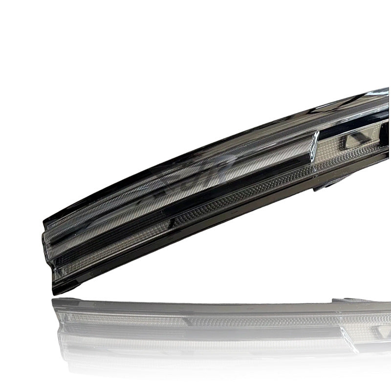 Porsche Cayenne 2024 sequential LED rear light assembly
