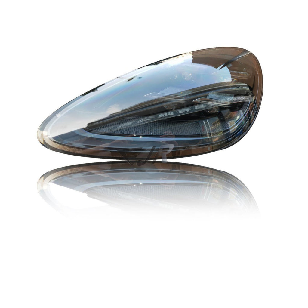 Porsche Cayenne 2011-2014 matrix style LED headlight detail