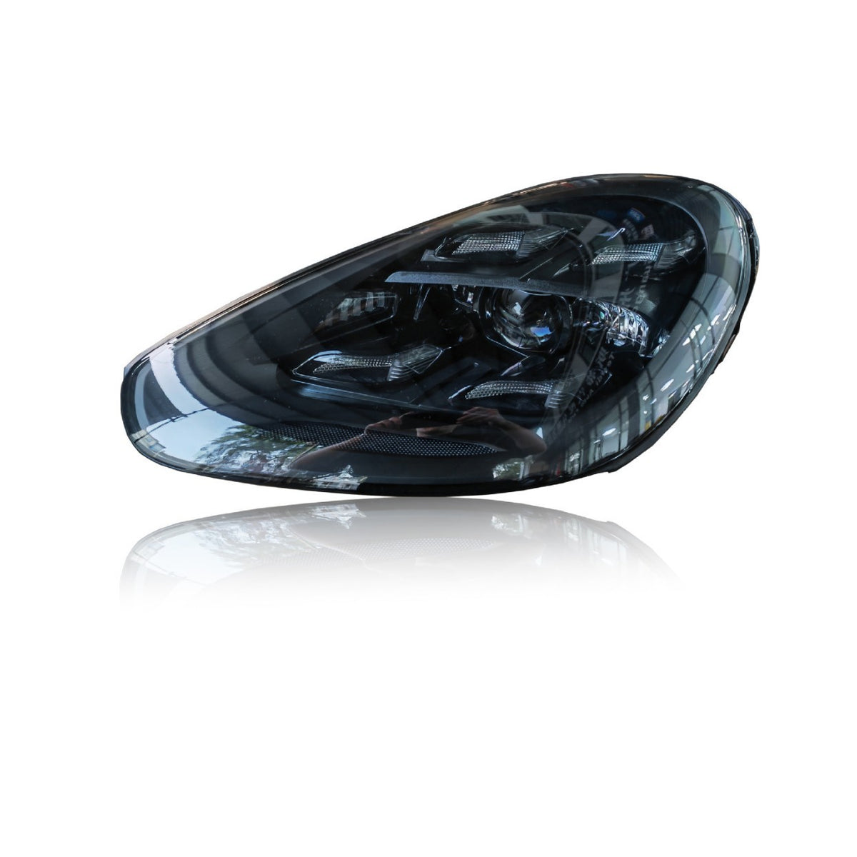 Porsche Cayenne 958.2 modern matrix style headlight